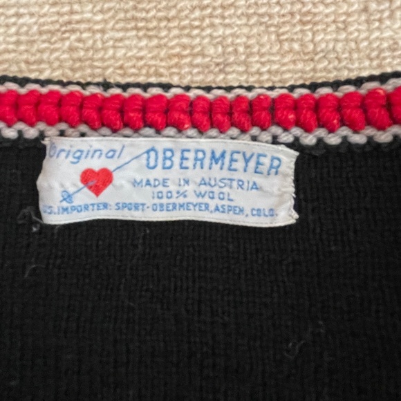 YES, it’s a RARE VINTAGE Obermeyer Ski Sweater! - Picture 4 of 9